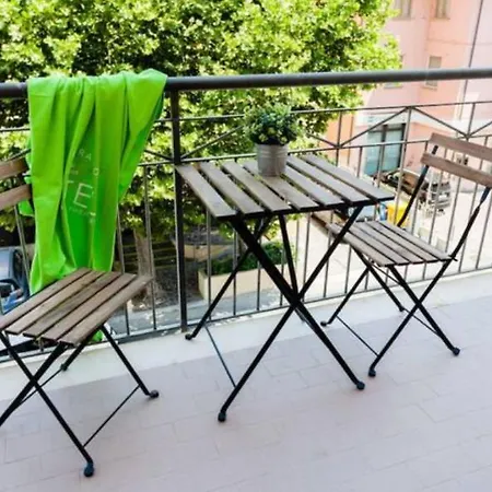 Beach House Holiday Apartments Rimini Exterior photo